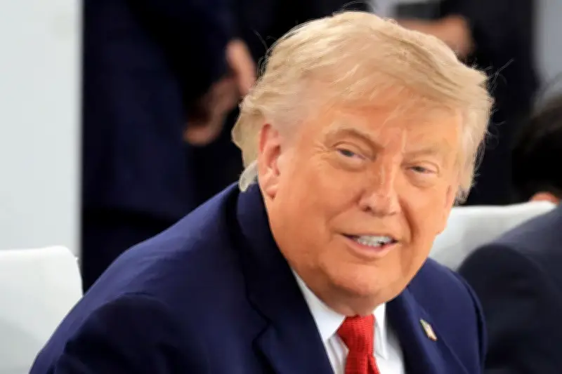 Mayoritas Warga AS Tolak Cara Trump Tangani Iran, Survei AP-NORC Ungkap