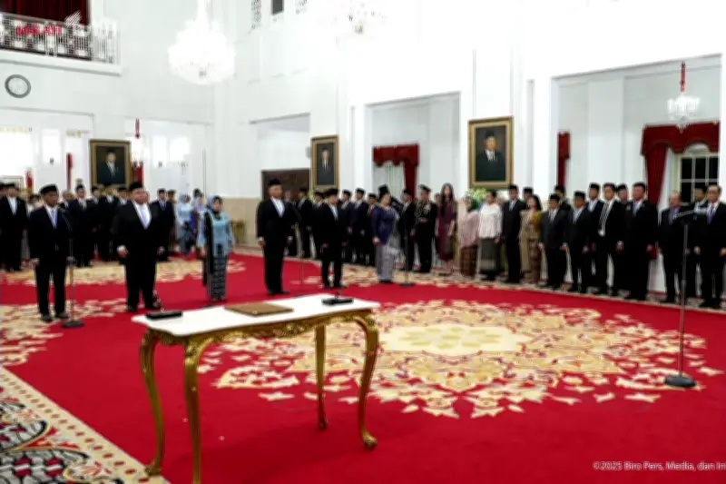 Media Singapura dan Malaysia Soroti Isu Reshuffle Kabinet Prabowo