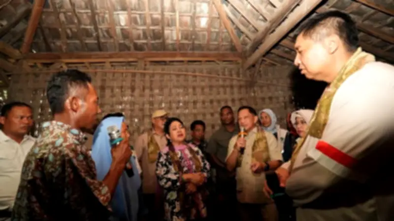 Mendagri dan Menteri PKP Tinjau Program Bedah Rumah di Bantul