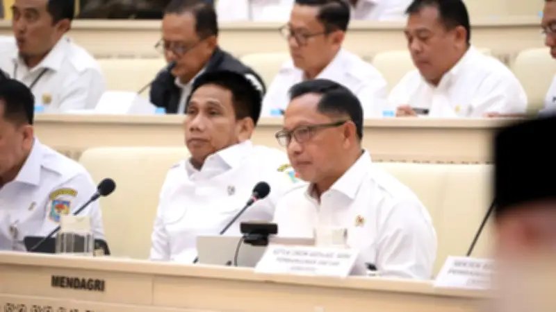 Mendagri Larang Kepala Daerah Rekrut Tenaga Honorer Baru untuk Kurangi Beban APBD