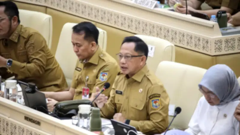 Mendagri Tito Tegaskan Tak Ada Opsi Pemberhentian PPPK dan Honorer