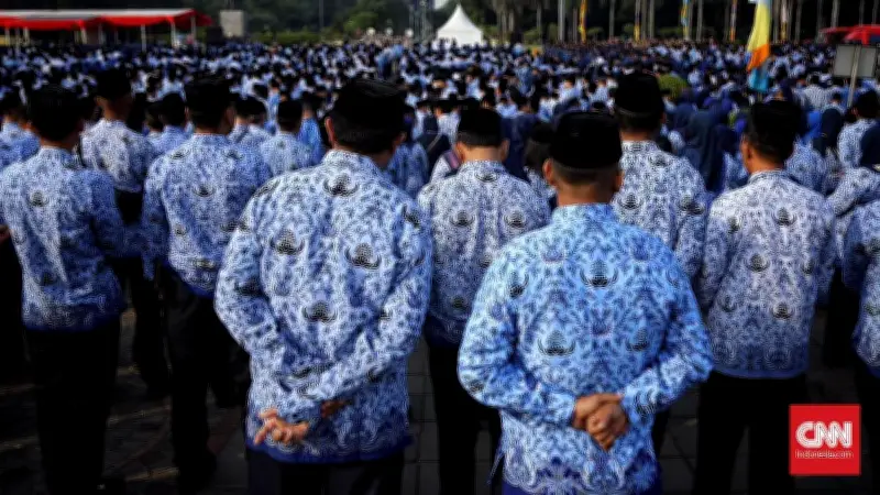 Mendikdasmen Diminta Selidiki Mundurnya Ratusan Kepsek Akibat Dana BOS