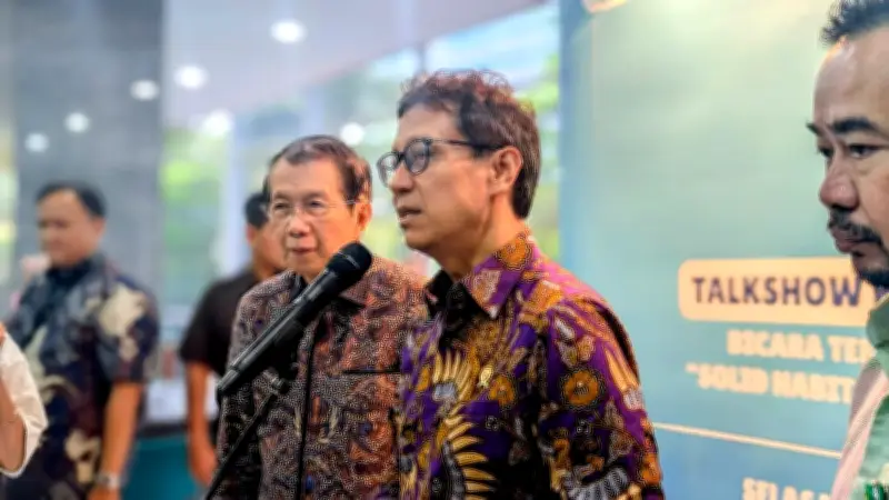 Menkes Ungkap Kesenjangan Gaji Dokter: Miliaran hingga Setara Tukang Parkir