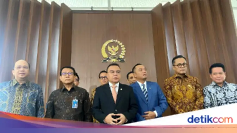 Mensesneg Pastikan Ekonomi RI Kuat, Ketua Himbara Minta Publik Tenang
