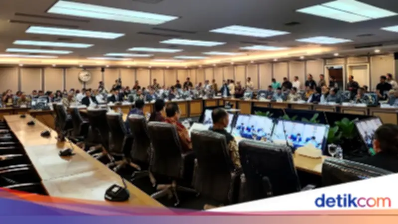 Pansus DPR Mulai Bahas RUU Daerah Kepulauan Bareng Pemerintah