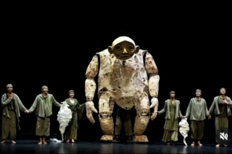 Papermoon Puppet Theatre Raup Standing Ovation 10 Menit di Jerman