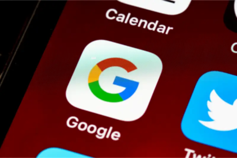 Parlemen Eropa Tinggalkan Google, Beralih ke Mesin Cari Lokal Qwant