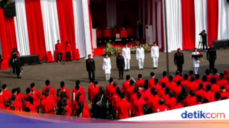 PDIP Soroti Ekonomi Indonesia: Utang Dibayar Utang, Gali Lubang Tutup Lubang
