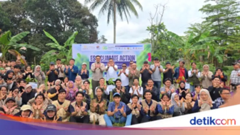 Pegadaian Ikut Program 2.000 Pohon untuk Kaltim, Wujud ESG