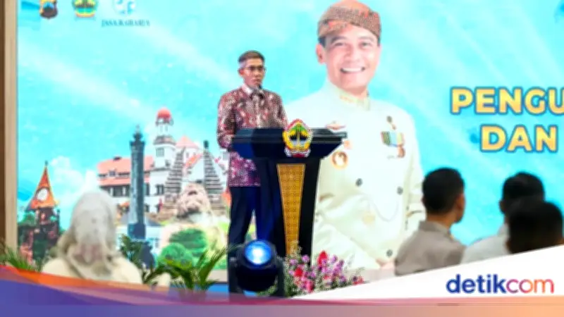 Pemprov Jateng Bagikan Ratusan Juta Rupiah dan Emas untuk Pembayar Pajak