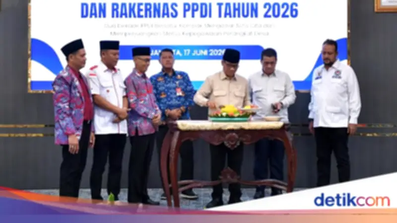 Perangkat Desa Dukung Program Prioritas Presiden di Hadapan Mendes Yandri