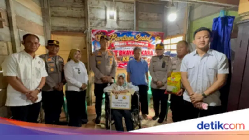 Peringati Hari Bhayangkara ke-80, Polda Sumsel Bagikan 450 Paket Sembako dan Kursi Roda