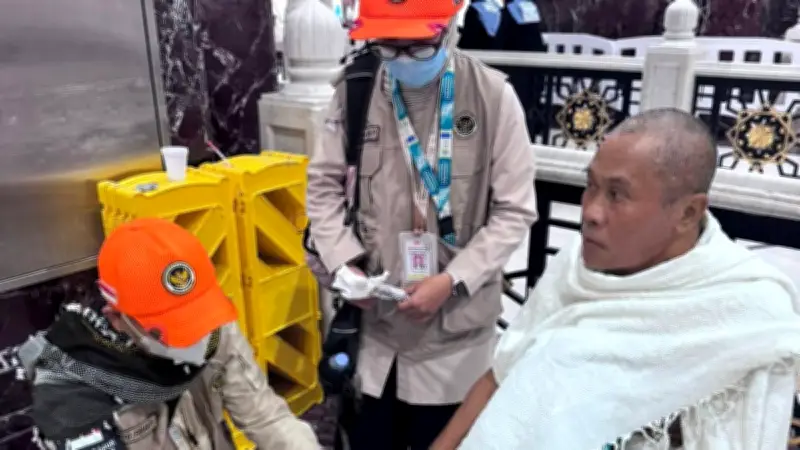 Petugas PKP2JH Garda Depan Penanganan Krisis Jemaah Haji di Puncak Ibadah