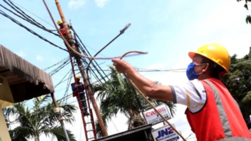 PLN Buka Suara soal Mati Lampu Bergilir di Depok, Warga Keluhkan Kerugian