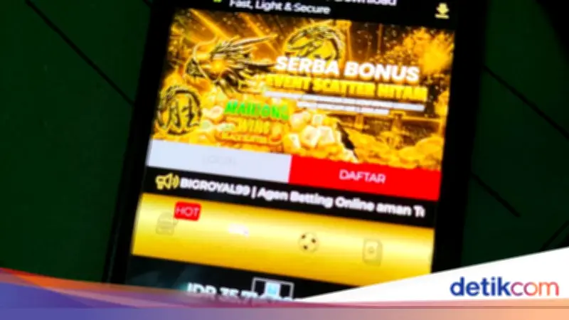 Polisi Bekuk Pembuat 3 Situs Judi Online di Kalimantan Barat