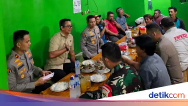 Polisi Serap Aspirasi Warga di Bekasi Lewat Program Jakarta On The Spot