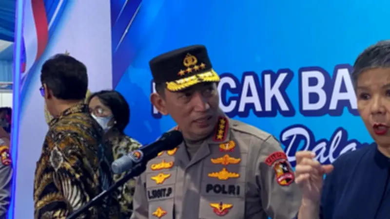 Polri Beri 664.975 Layanan Kesehatan Gratis, Luncurkan Kartu Bhayangkara Prioritas Buruh