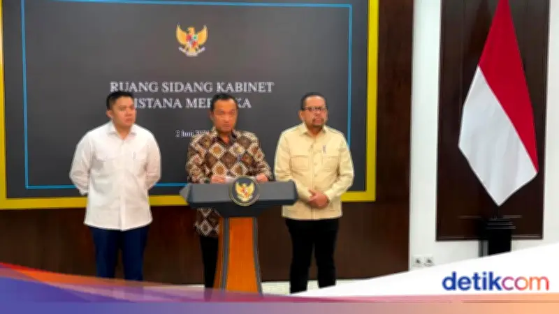 Prabowo Copot Tiga Pimpinan BGN, Tunjuk Nanik S Deyang sebagai Kepala Baru