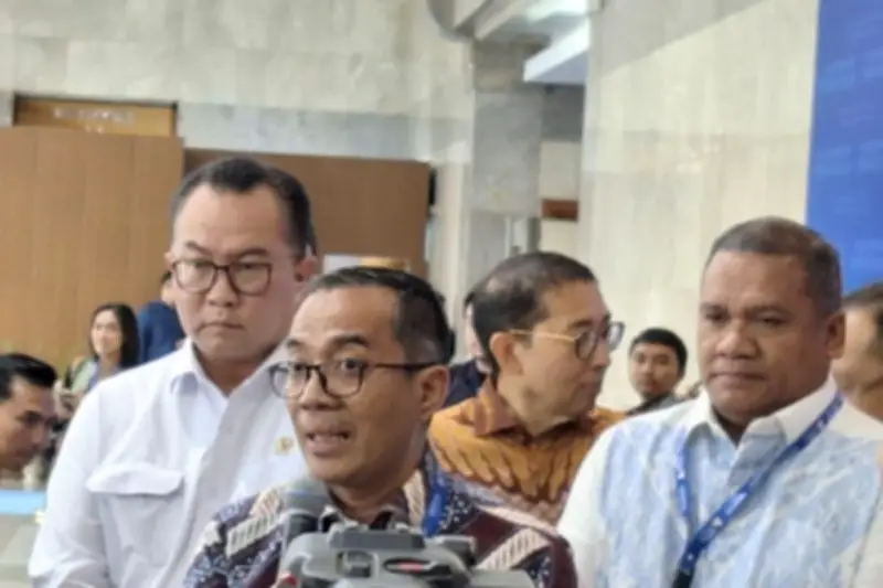 Prabowo Minta Bentuk Satgas Guru Besar dan Dosen
