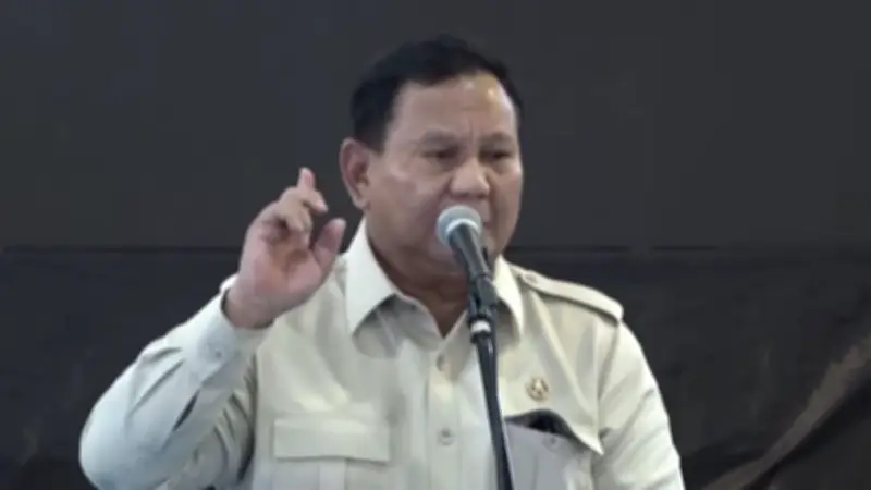 Prabowo Sebut Hanya di Indonesia Polisi Urus Pertanian dan Tentara di Sawah
