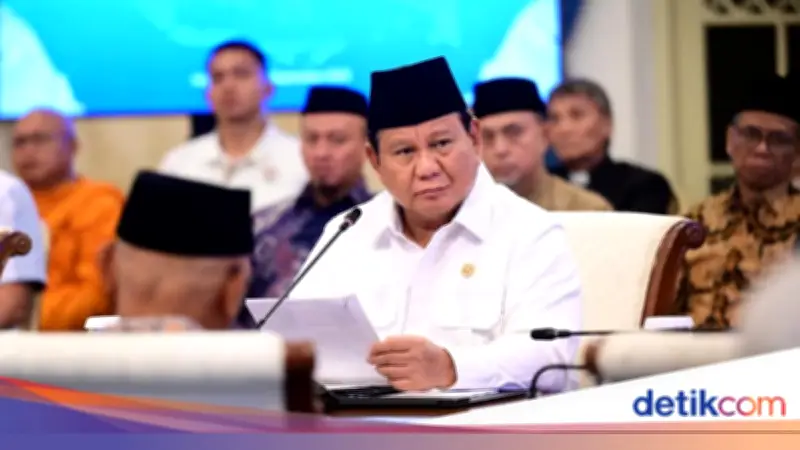 Prabowo Teken Revisi UU Polri, Atur Usia Pensiun hingga Disabilitas