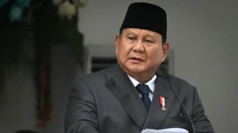 Prabowo Teken Revisi UU Polri, Dikritik Tak Libatkan Publik