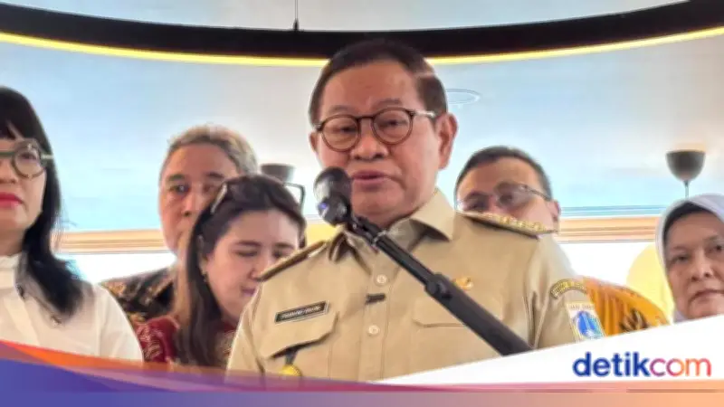 Pramono Izinkan Nobar Pildun di Fasilitas Pemprov, Asal Tak Ganggu Jam Kerja