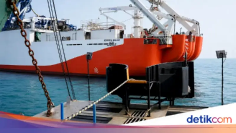 Proyek Kabel Laut Rising 8 Rampung, Triasmitra Targetkan Pendapatan Rp 1,01 Triliun di 2026