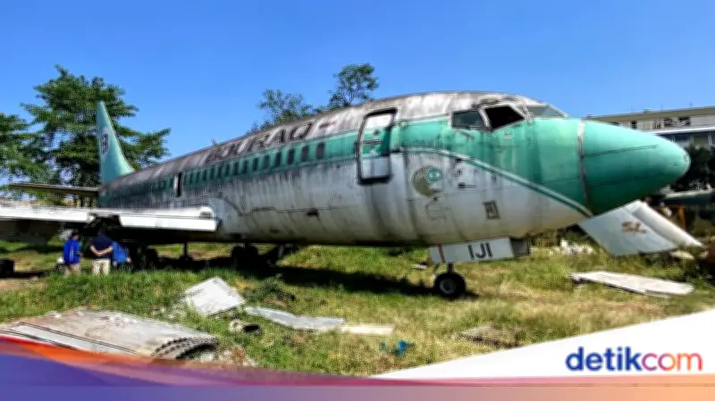 PTDI Sayembara Cari Pemilik Dua Pesawat yang Parkir 20 Tahun