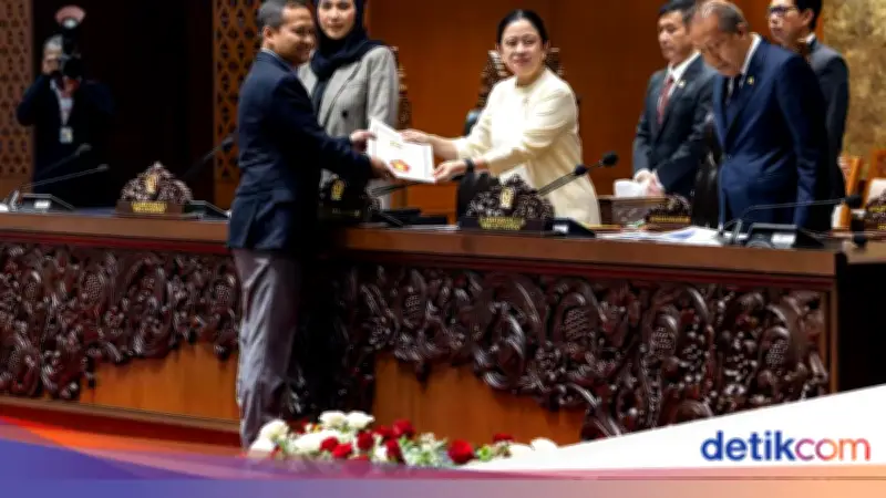 Puan Pimpin Rapat Paripurna DPR, Sahkan Naturalisasi Pemain dan LHP LKPP 2025