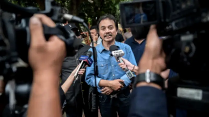 Refly Harun: Roy Suryo Tak Teken Surat Penangkapan Saat Dijemput Polda