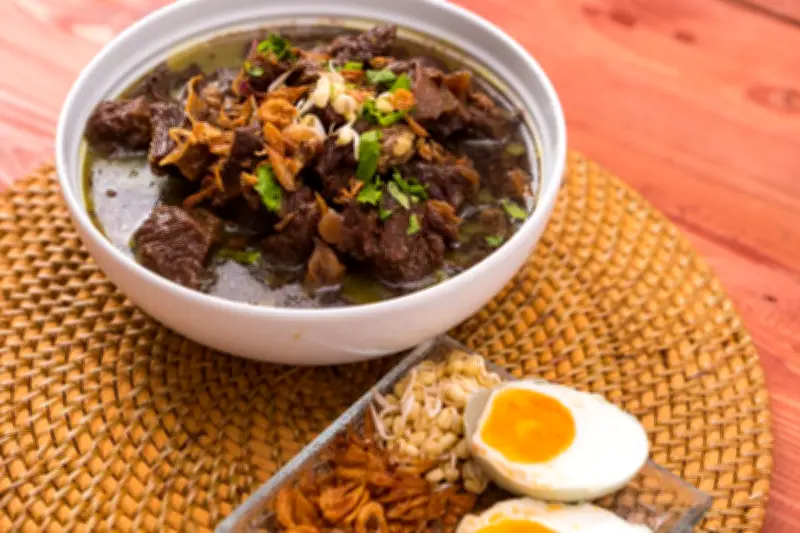 Resep Rawon Khas Jawa Timur: Kuah Gurih, Daging Empuk, Cocok untuk Pemula