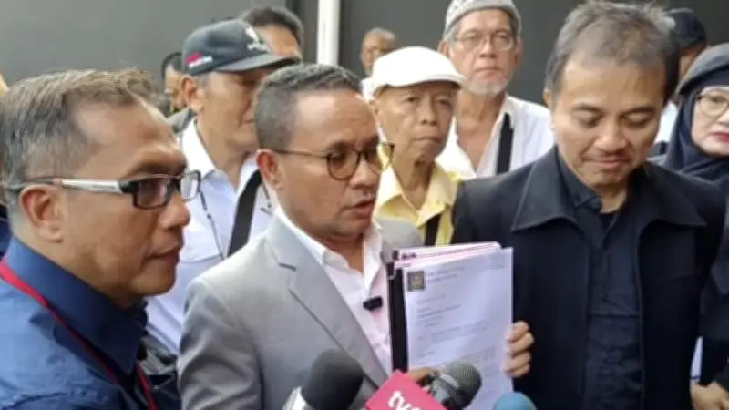 Roy Suryo Reuni dengan SBY, JK, dan Boediono Sebelum Sidang Praperadilan