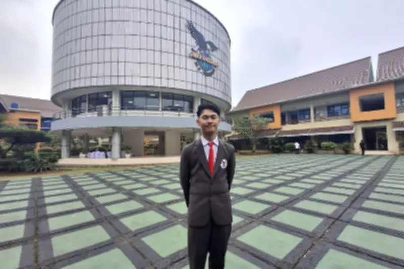 Siswa Rela Semi Gap Year Demi Masuk SMA Unggulan MH Thamrin