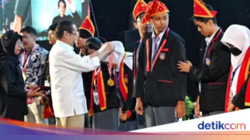 SMAN Madani Palu Lolos ke Nasional LCC Empat Pilar MPR di Tengah Gempa