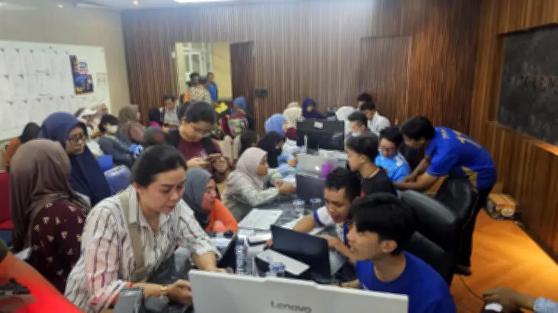 SPMB Depok Terkendala Validasi Data, Orangtua Geruduk Disdik