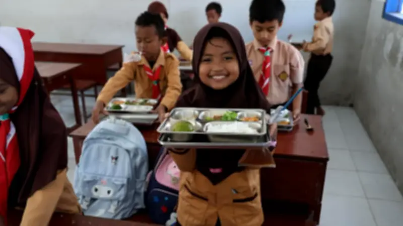 SPPG Jember Serap Seluruh Tenaga Kerja Lokal, Dorong Ekonomi Desa
