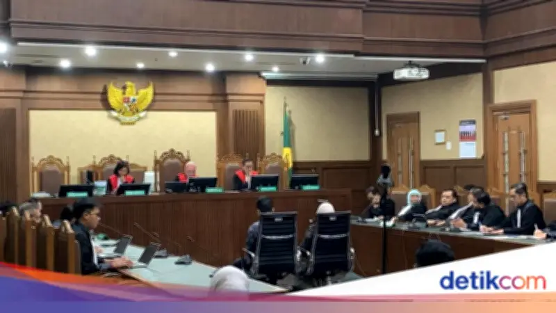 Suap Rp4,7 M ke Pegawai Kemnaker, Dua Pengusaha Divonis 1,5 Tahun Penjara