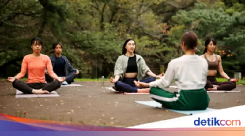 Tema Hari Yoga Internasional 2026: Yoga untuk Penuaan Sehat, Diperingati 21 Juni