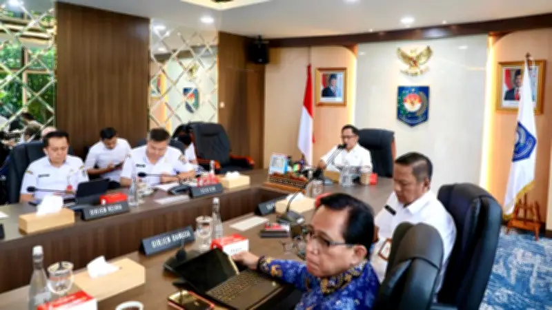 Tito Desak Percepatan Hibah Antardaerah Demi Pemulihan Pascabencana
