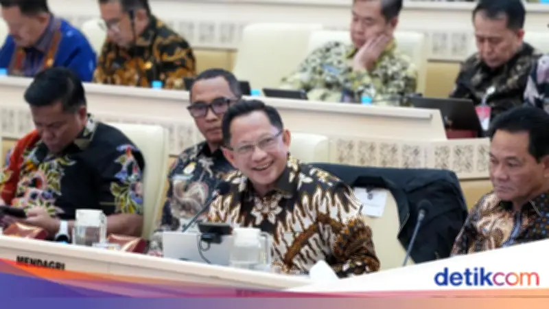 Tito Karnavian Paparkan Rencana Kerja Kemendagri 2027 ke DPR, Dukung 23 Program Prioritas