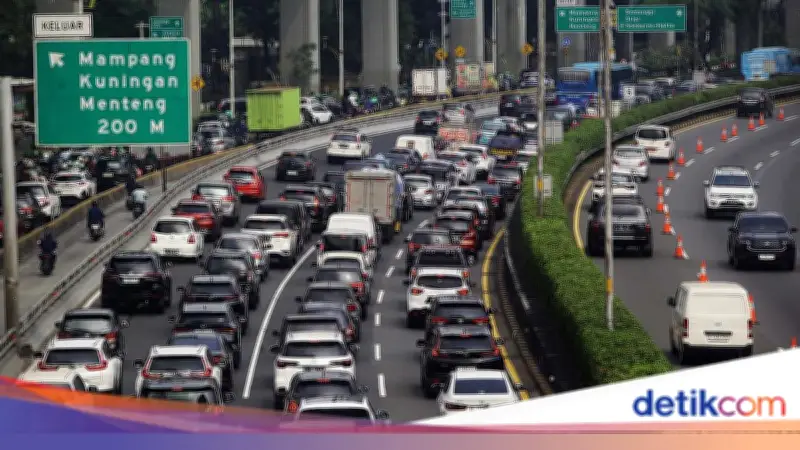 Tol Arah Jakarta Pagi Ini Padat: Jagorawi dan Dalkot Macet