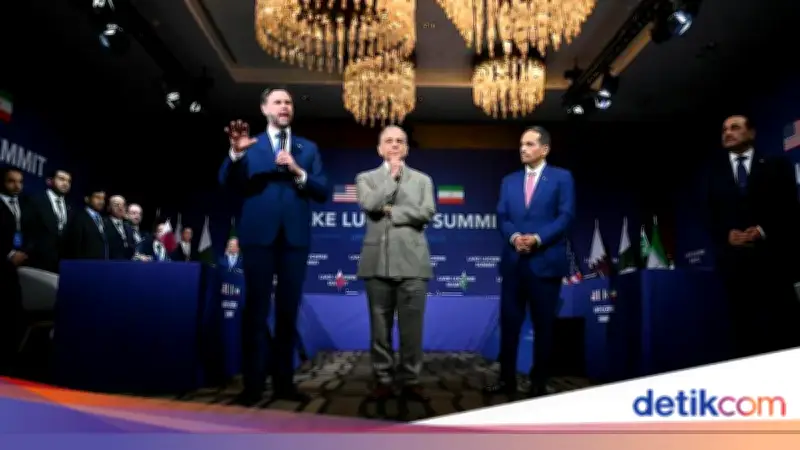 Trump Ancam Perang Lagi dengan Iran yang Tutup Selat Hormuz
