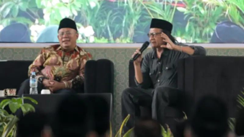 Wakil Ketua DPR Dorong Transformasi Pendidikan Pesantren Hadapi AI