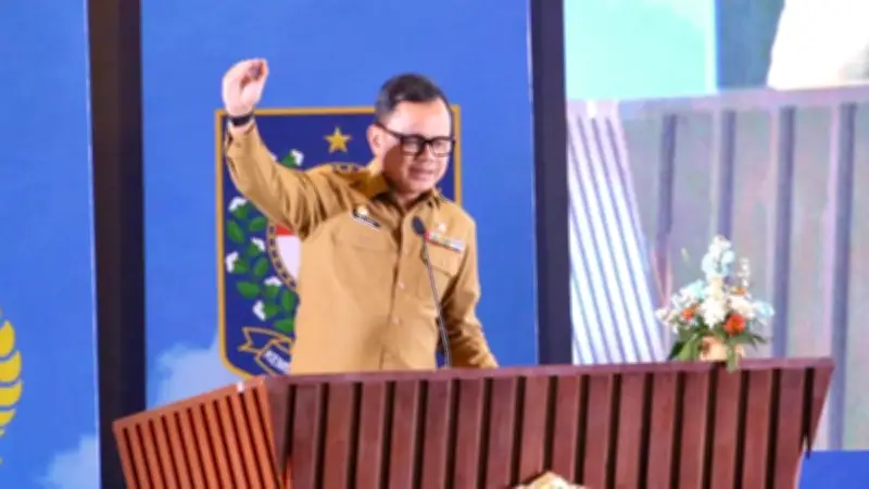 Wamendagri Bima Arya Dorong Kolaborasi Desa dan Kampus untuk Perkuat Kepala Desa