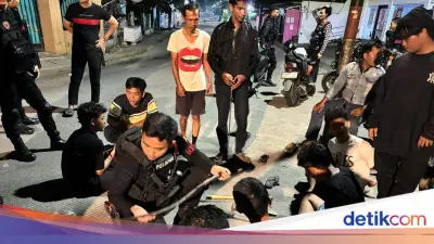 2 Pemuda di Bekasi Ditangkap Polisi saat Hendak Tawuran, Sajam Disita