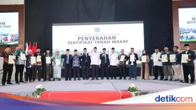 ATR/BPN Serahkan 1.029 Sertifikat Tanah Wakaf untuk Badan Hukum Keagamaan