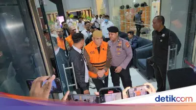 Direktur Maktour Menangis Usai Ditahan KPK dalam Kasus Korupsi Kuota Haji