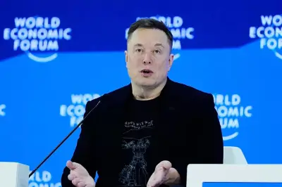Elon Musk Jadi Triliuner Pertama Setelah IPO SpaceX Raksasa