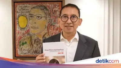 Fadli Zon Luncurkan Antologi Puisi 'Mimpi-Mimpi yang Kupelihara' di Usia 55